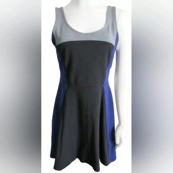 EXPRESS Women’s M Blue/Black/Gray Color Block Sleeveless Fit & Flare Mini Dress - Picture 3 of 10